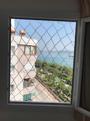 Pencere Güvenlik Filesi